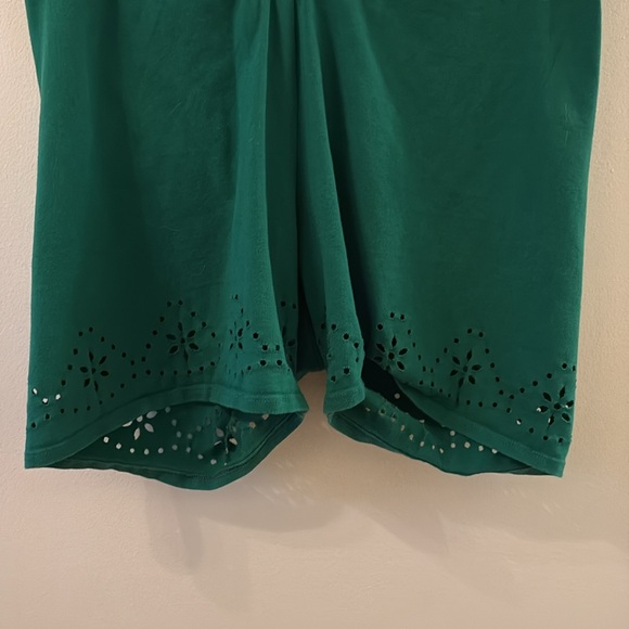 Lot of 2 Torrid Biker Shorts With Eyelet Detailing - Picture 4 of 5